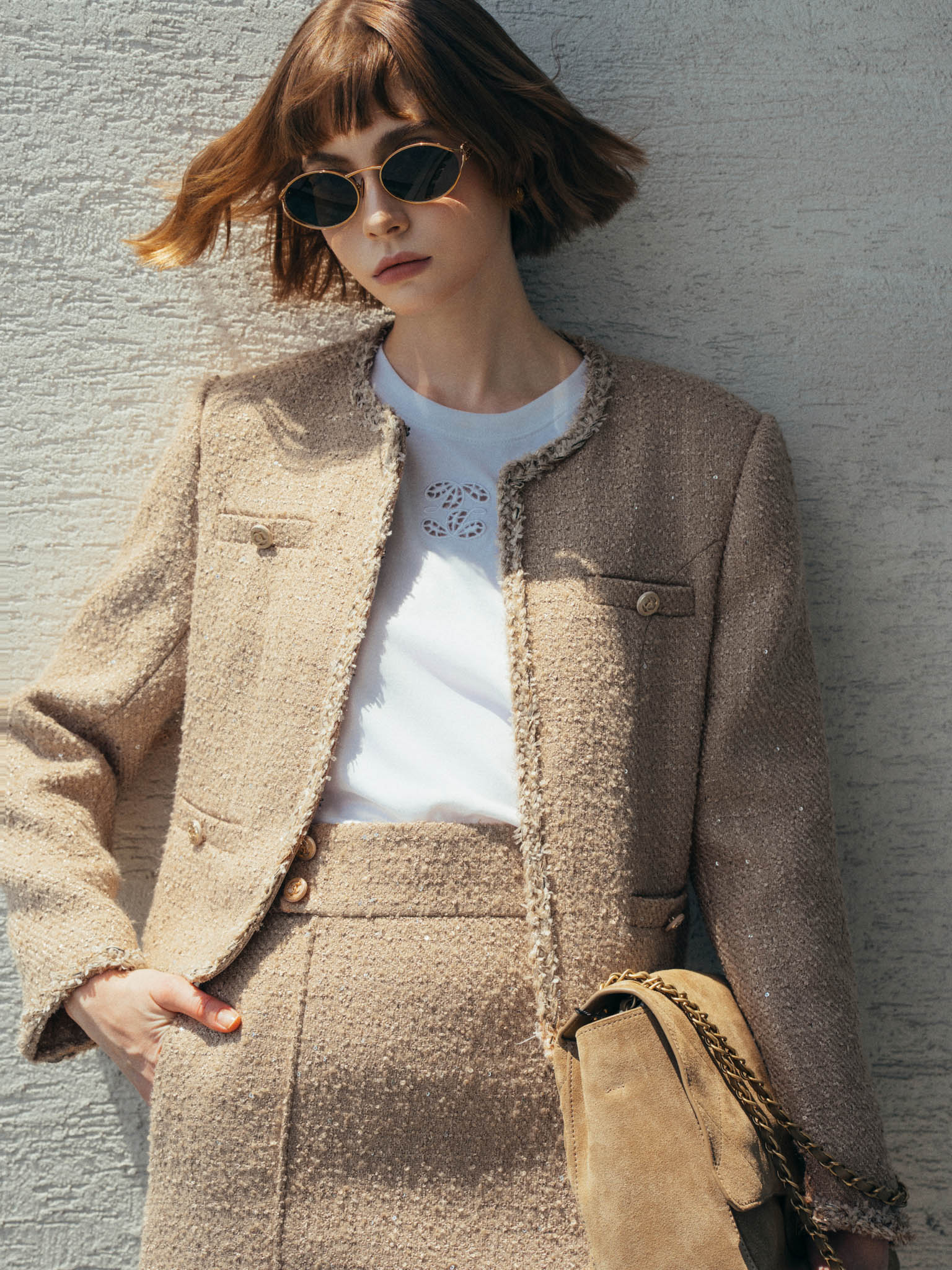 Round-Neck Tweed Jacket with Contrast Trim and Welt Pockets_CV.5-1415