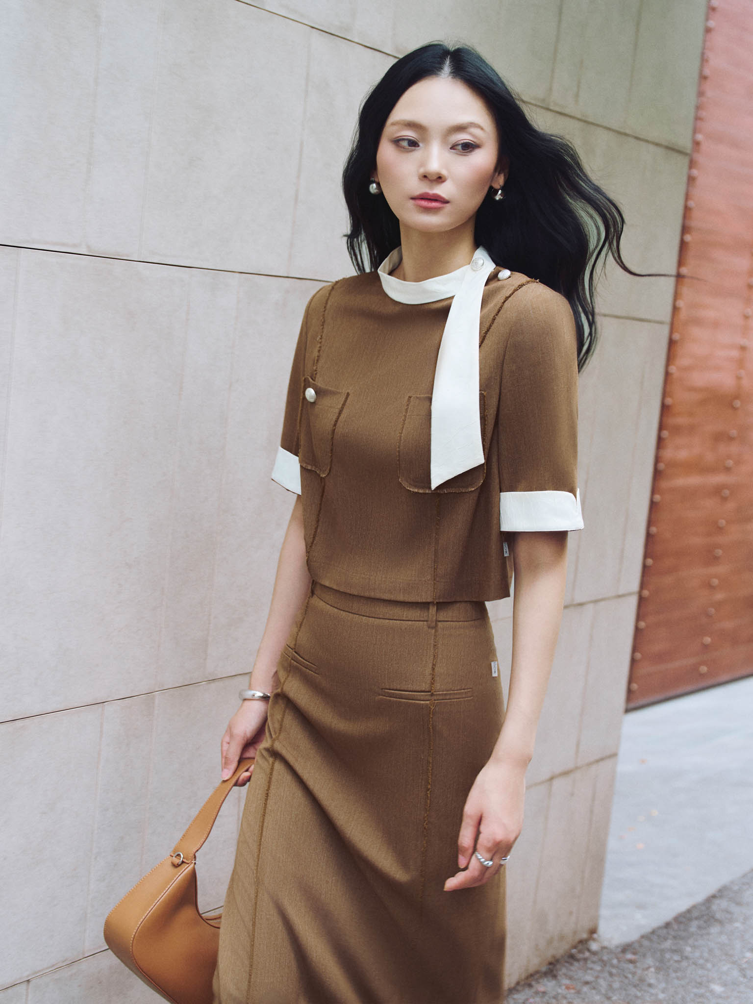 Panelled Peplum Top with Contrast Collar and Cuffs_CV.2-1331