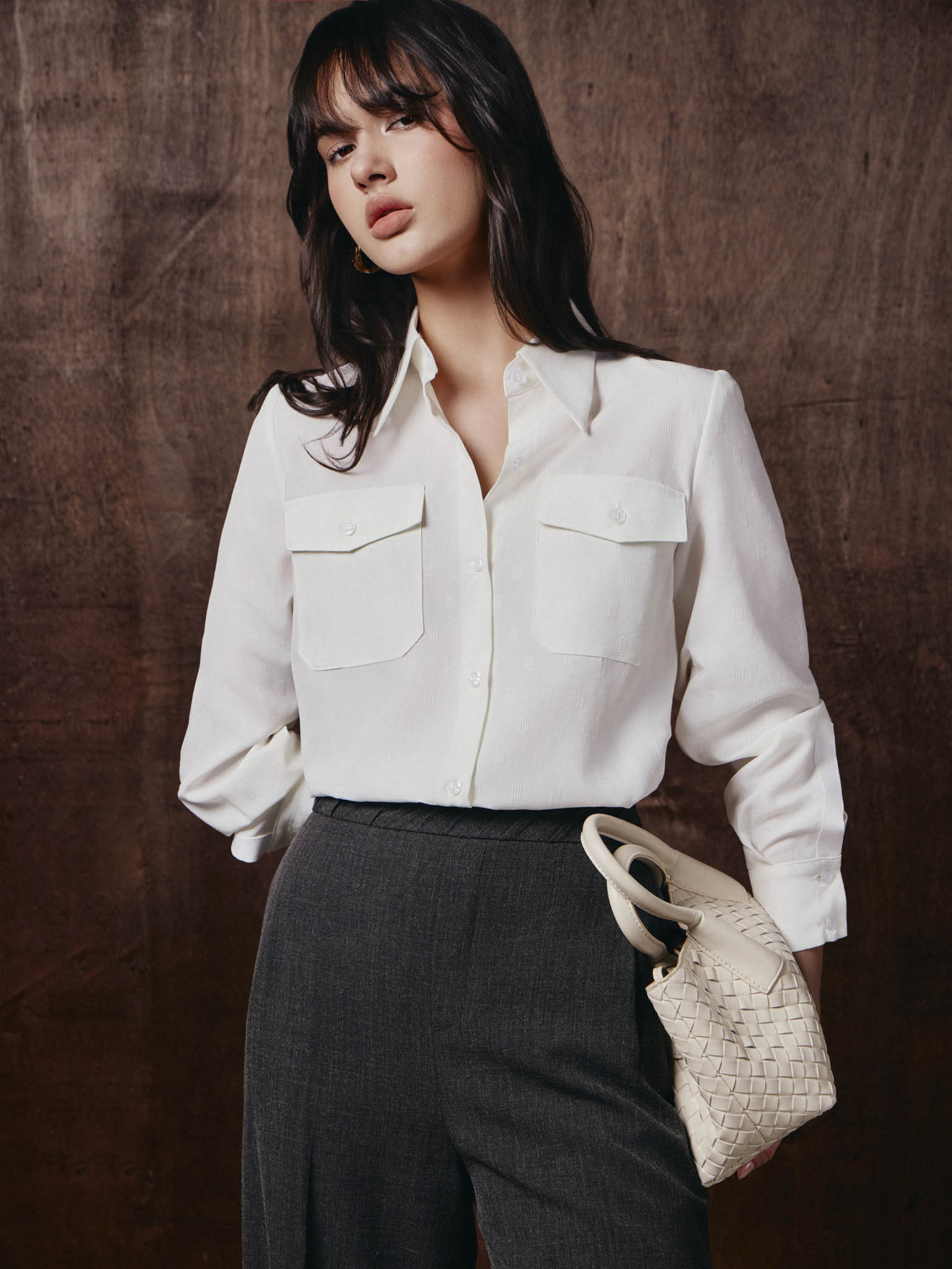 Long-Sleeve Classic-Collar Shirt with Two Chest Pockets