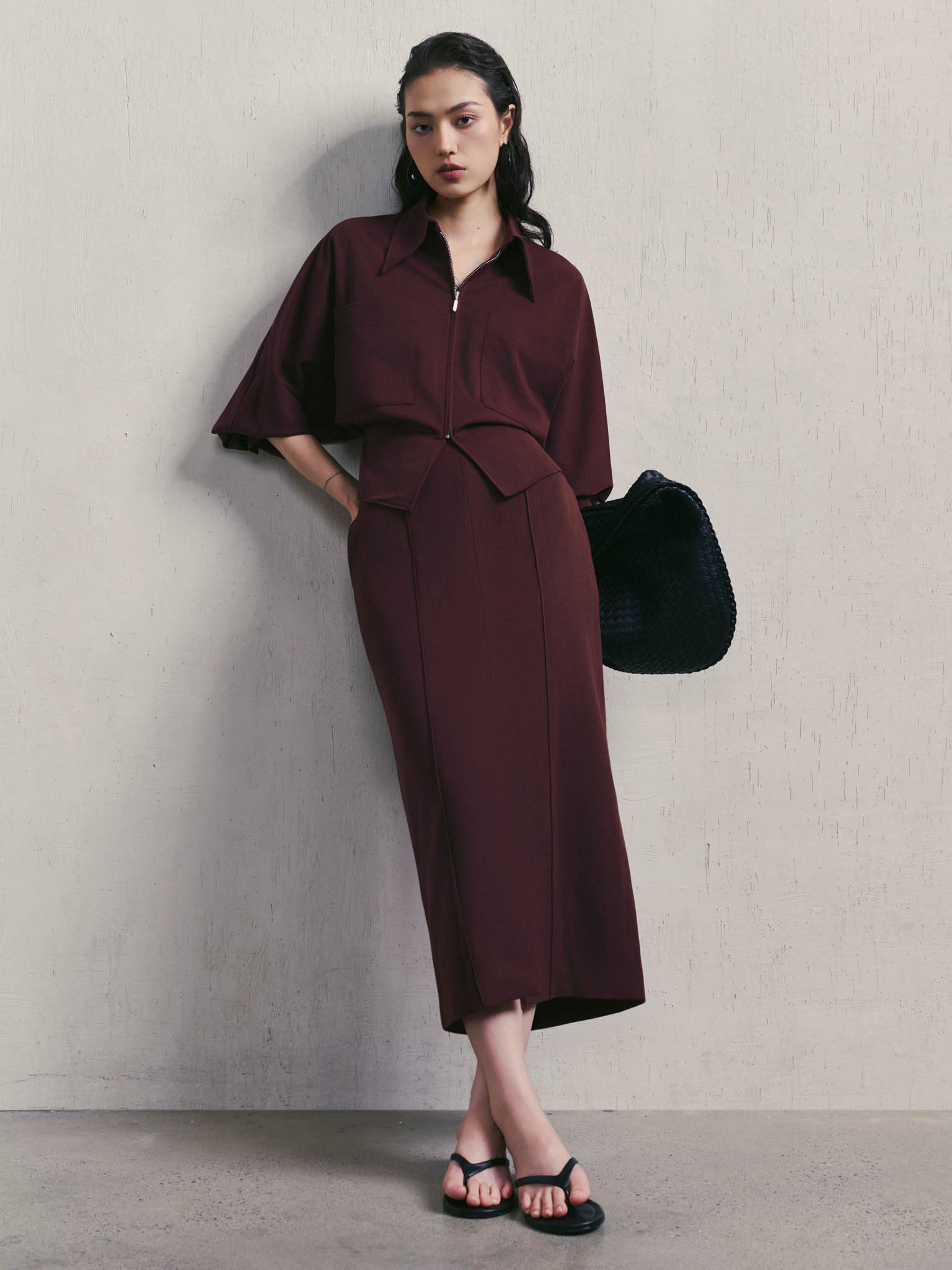 Panelled Seamless-Waist Pencil Skirt with V-Slit_A.1-3284